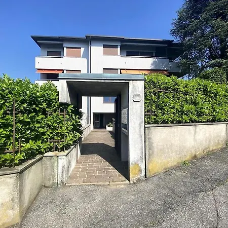 Apartment King Bed Panoramic & Free Parking Como